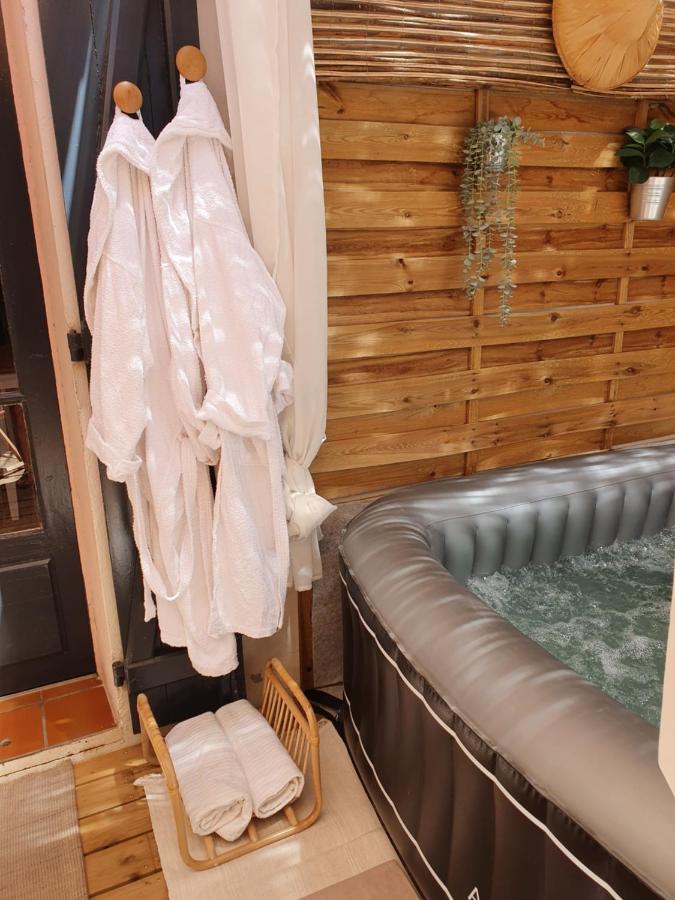 Une Nuit A Bali - Appartement Cocooning Solliès-Toucas Exterior foto