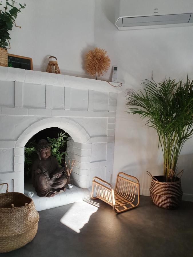 Une Nuit A Bali - Appartement Cocooning Solliès-Toucas Exterior foto